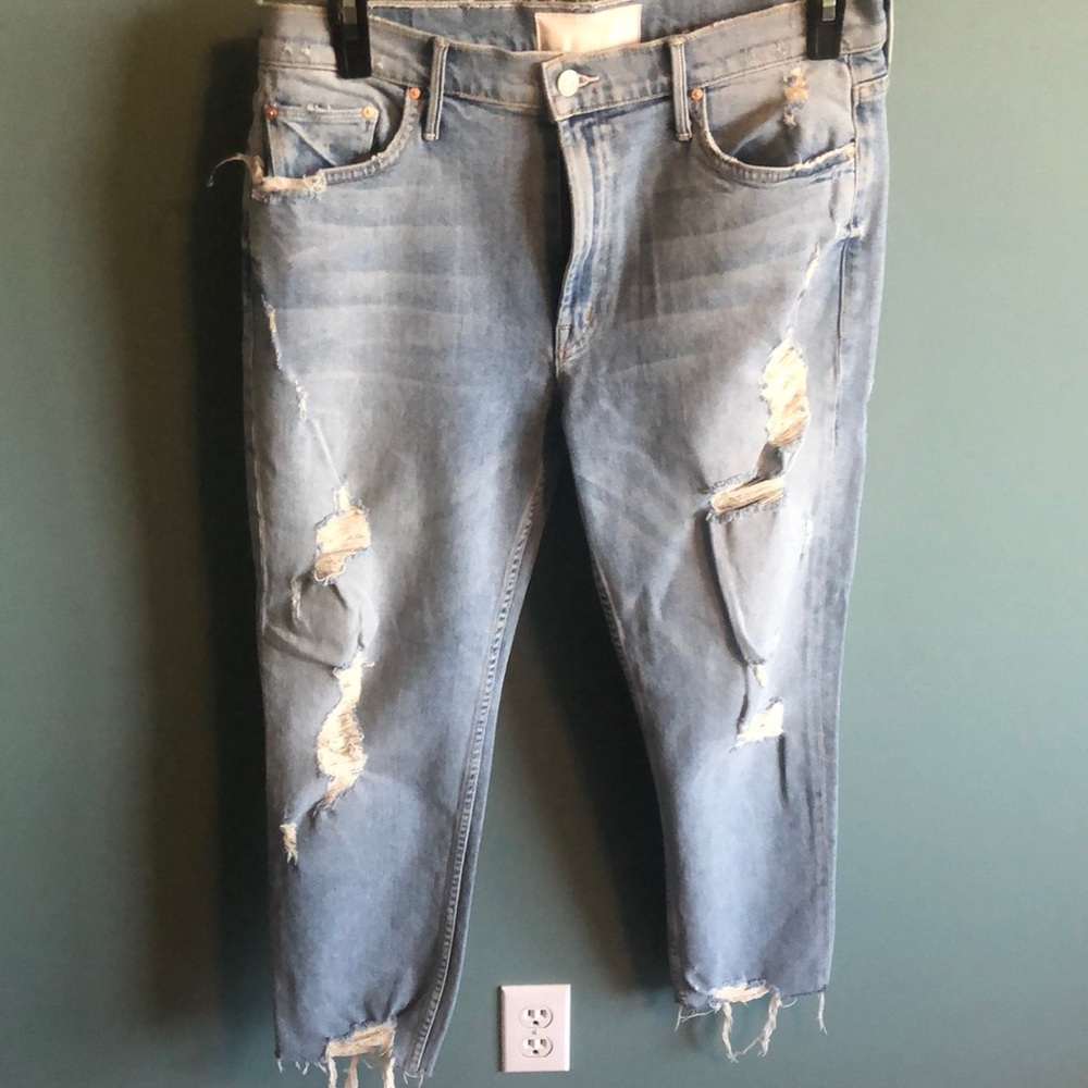 Women’s Distressed Blue Jeans